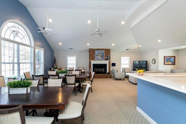 1017 Thistle Briar Place, Cary, NC 27511