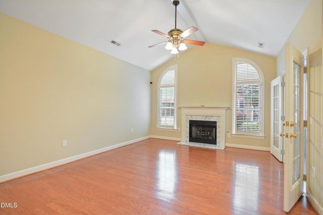 1017 Thistle Briar Place, Cary, NC 27511