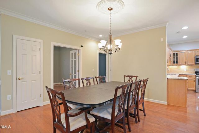 1017 Thistle Briar Place, Cary, NC 27511