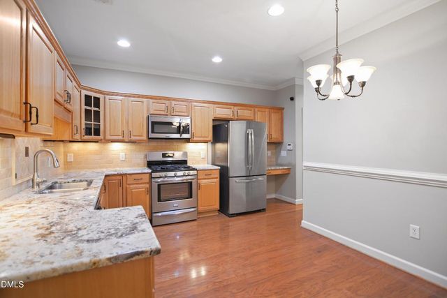 1017 Thistle Briar Place, Cary, NC 27511