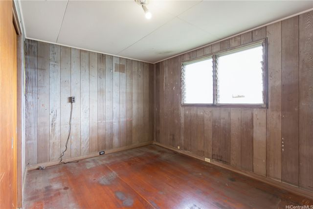 45-127 Waikapoki Road, Kaneohe, HI 96744