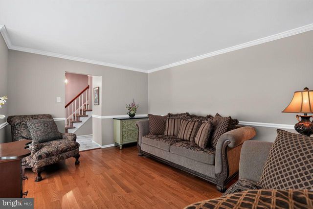 110 BLUE TEEL CIR, Audubon, PA 19403