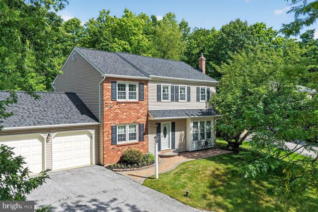 110 BLUE TEEL CIR, Audubon, PA 19403