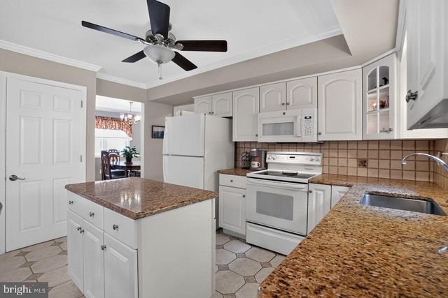 110 BLUE TEEL CIR, Audubon, PA 19403