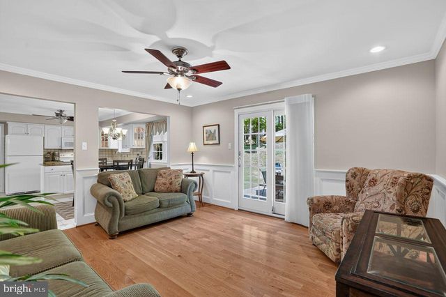 110 BLUE TEEL CIR, Audubon, PA 19403