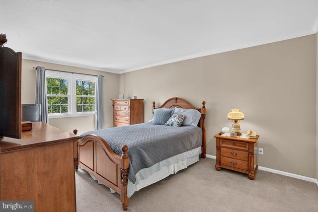 110 BLUE TEEL CIR, Audubon, PA 19403