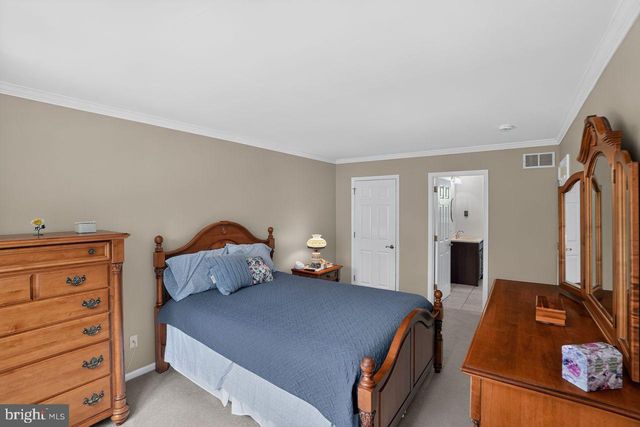110 BLUE TEEL CIR, Audubon, PA 19403