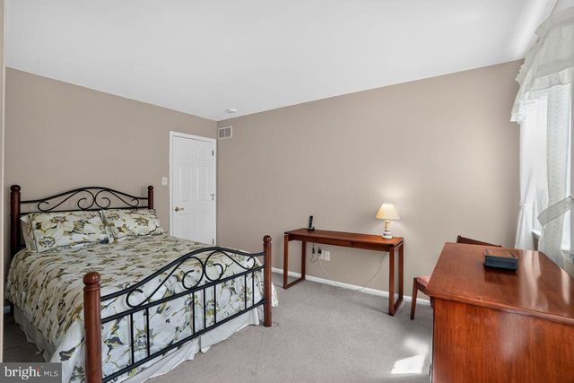 110 BLUE TEEL CIR, Audubon, PA 19403