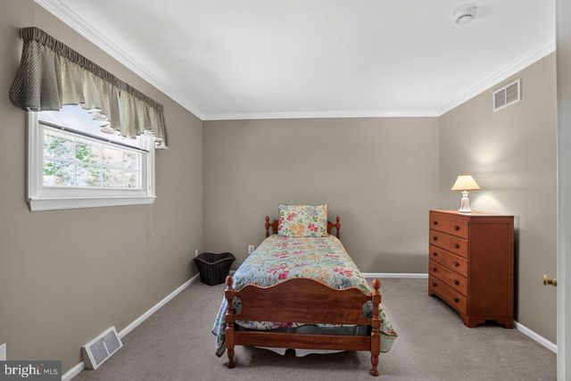 110 BLUE TEEL CIR, Audubon, PA 19403