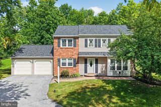 110 BLUE TEEL CIR, Audubon, PA 19403