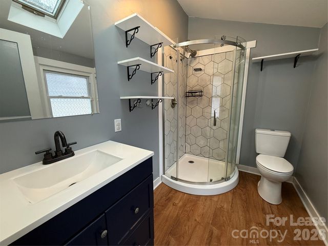 318 N Academy Street, Mooresville, NC 28115