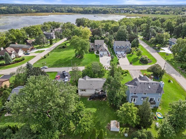 8632 234th AVENUE, Salem, WI 53168