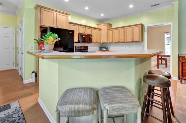 95 Blue Grass Way, Oxford, GA 30054