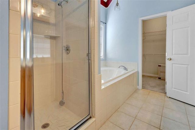 95 Blue Grass Way, Oxford, GA 30054