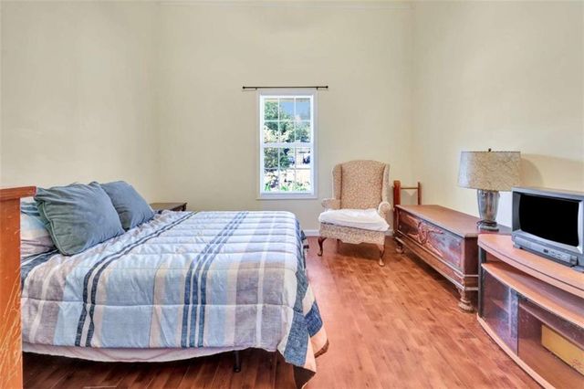 95 Blue Grass Way, Oxford, GA 30054