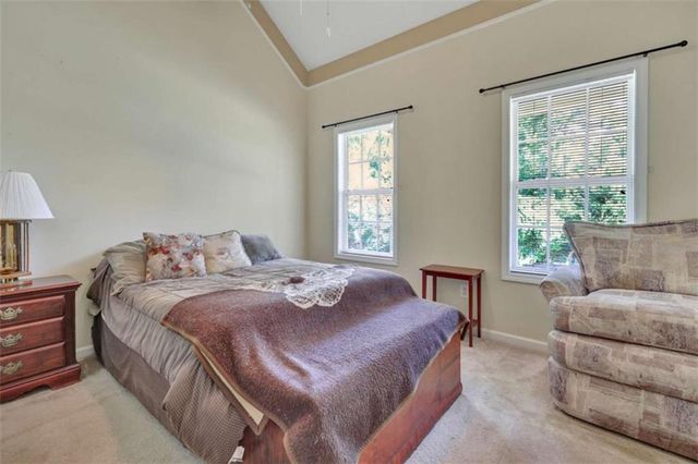 95 Blue Grass Way, Oxford, GA 30054