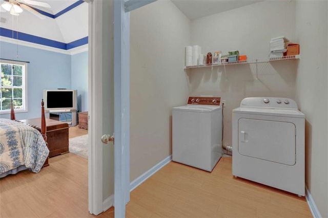 95 Blue Grass Way, Oxford, GA 30054