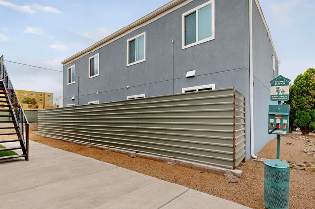 1812 Buena Vista Drive SE 4, Albuquerque, NM 87106