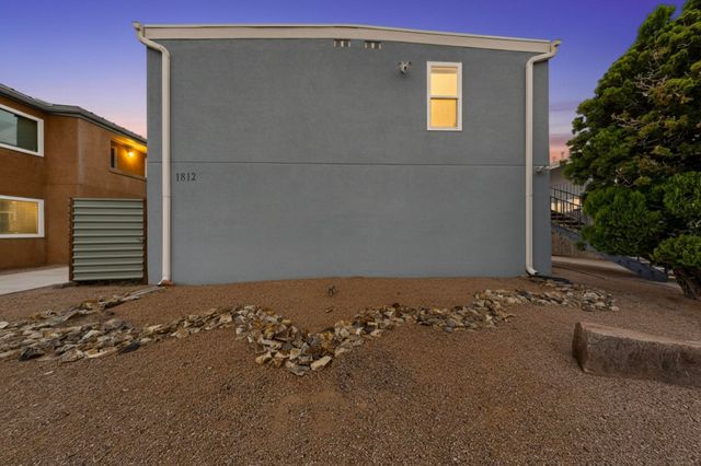 1812 Buena Vista Drive SE 4, Albuquerque, NM 87106