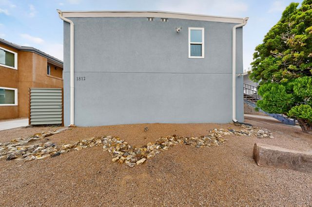 1812 Buena Vista Drive SE 4, Albuquerque, NM 87106