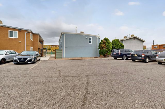 1812 Buena Vista Drive SE 4, Albuquerque, NM 87106