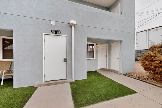 1812 Buena Vista Drive SE 4, Albuquerque, NM 87106