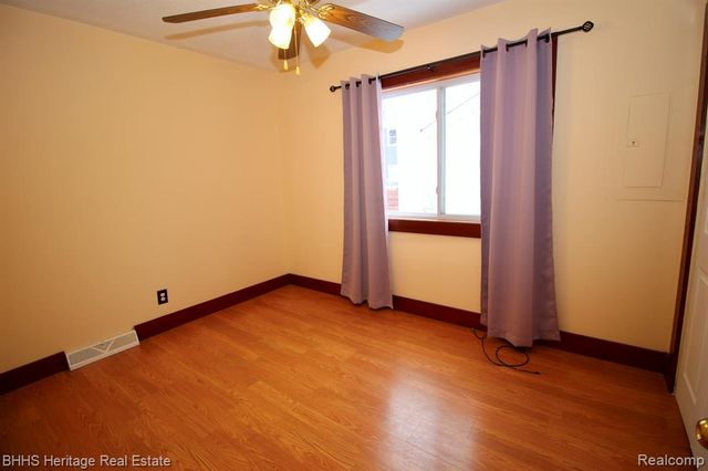 301 N Fitch Street, Durand, MI 48429