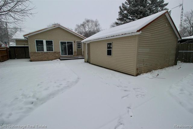 301 N Fitch Street, Durand, MI 48429