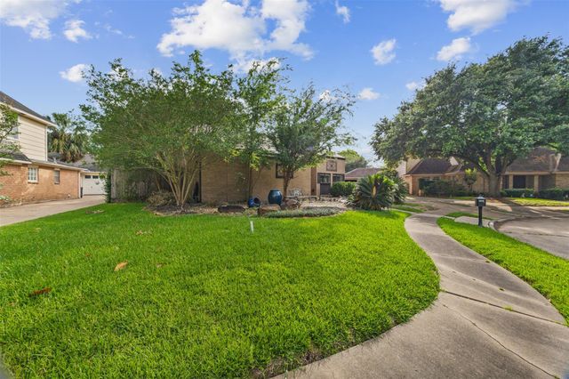 1616 Park Haven Drive, Houston, TX 77077