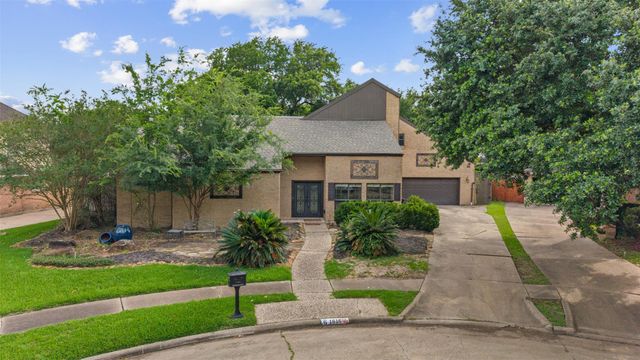 1616 Park Haven Drive, Houston, TX 77077