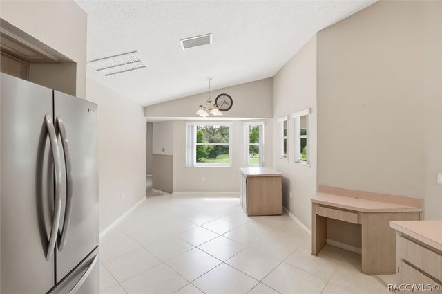 1950 W Tall Oaks Drive, Beverly Hills, FL 34465