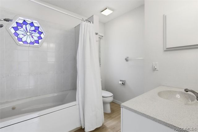 1950 W Tall Oaks Drive, Beverly Hills, FL 34465