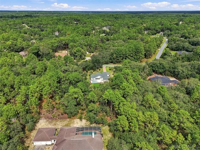 1950 W Tall Oaks Drive, Beverly Hills, FL 34465
