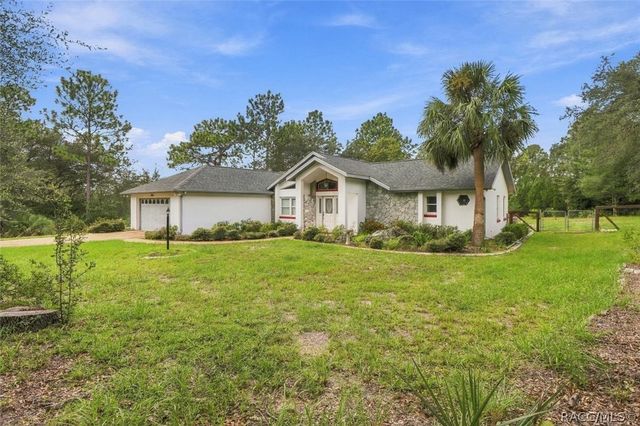 1950 W Tall Oaks Drive, Beverly Hills, FL 34465