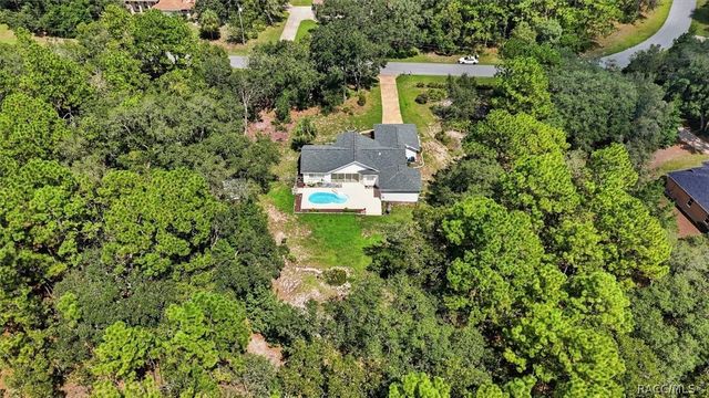 1950 W Tall Oaks Drive, Beverly Hills, FL 34465