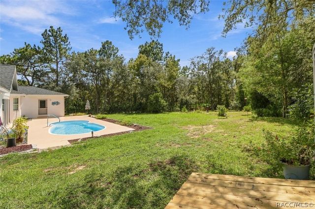 1950 W Tall Oaks Drive, Beverly Hills, FL 34465