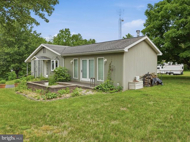 11283 GRANT SHOOK ROAD, Greencastle, PA 17225