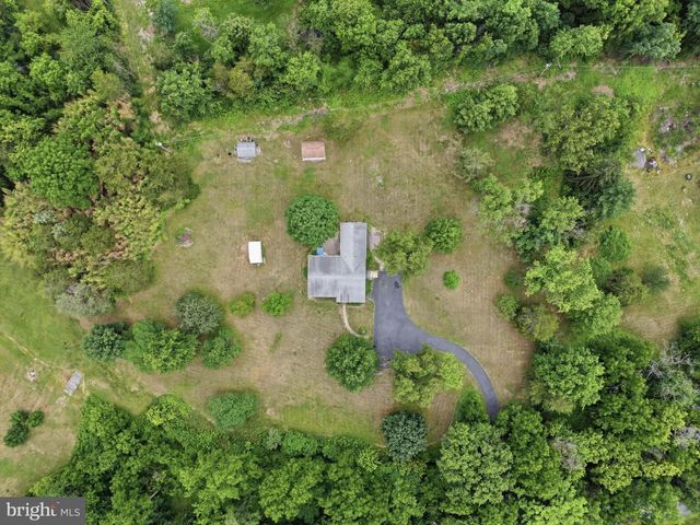 11283 GRANT SHOOK ROAD, Greencastle, PA 17225