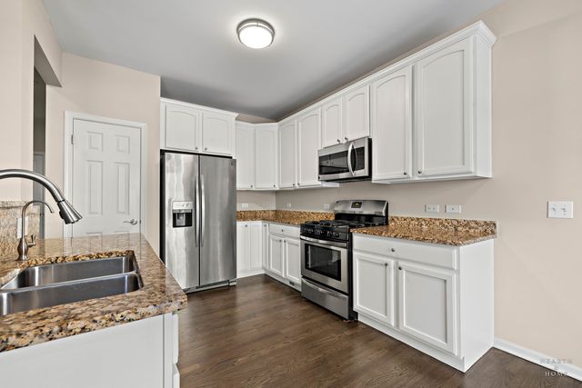 21946 W Tori Lane, Deer Park, IL 60010