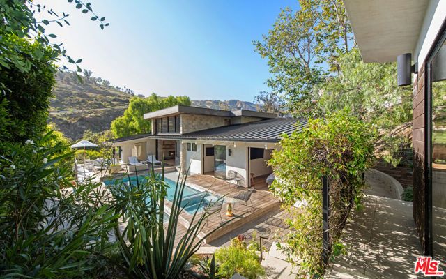 3764 Las Flores Canyon Road, Malibu, CA 90265