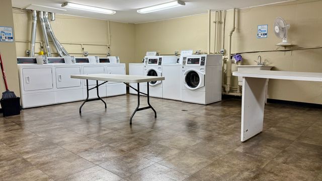 9745 S Karlov Avenue 304, Oak Lawn, IL 60453