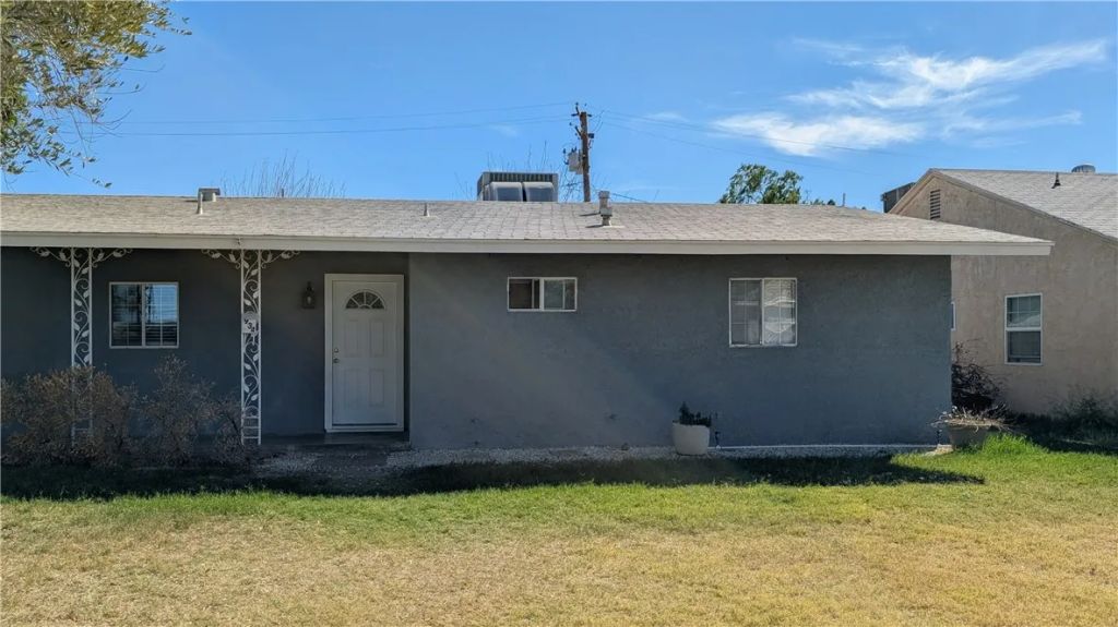 934 E Avenue B, Blythe, CA 92225