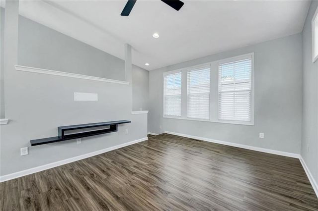 900 Brees NW Court, Atlanta, GA 30318