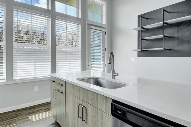 900 Brees NW Court, Atlanta, GA 30318