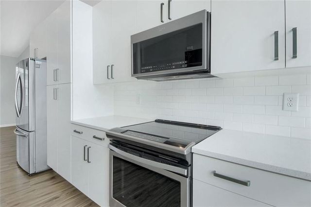 900 Brees NW Court, Atlanta, GA 30318