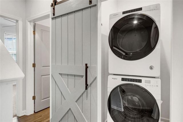 900 Brees NW Court, Atlanta, GA 30318