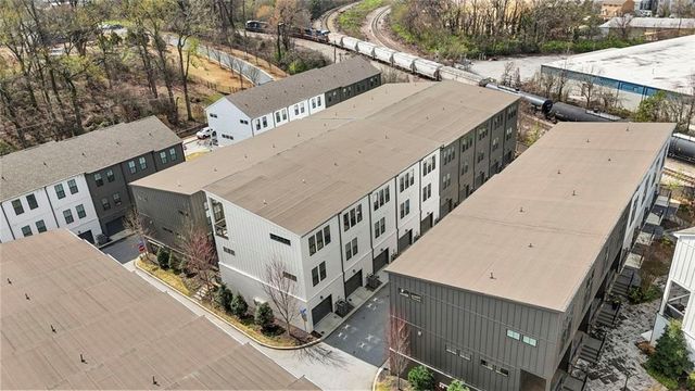 900 Brees NW Court, Atlanta, GA 30318