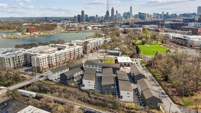 900 Brees NW Court, Atlanta, GA 30318