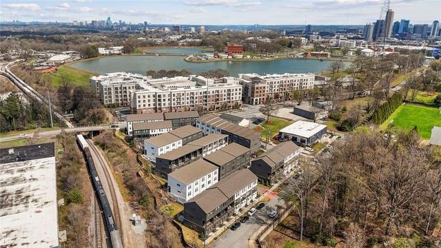 900 Brees NW Court, Atlanta, GA 30318