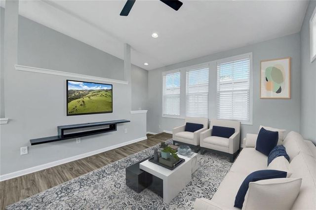 900 Brees NW Court, Atlanta, GA 30318